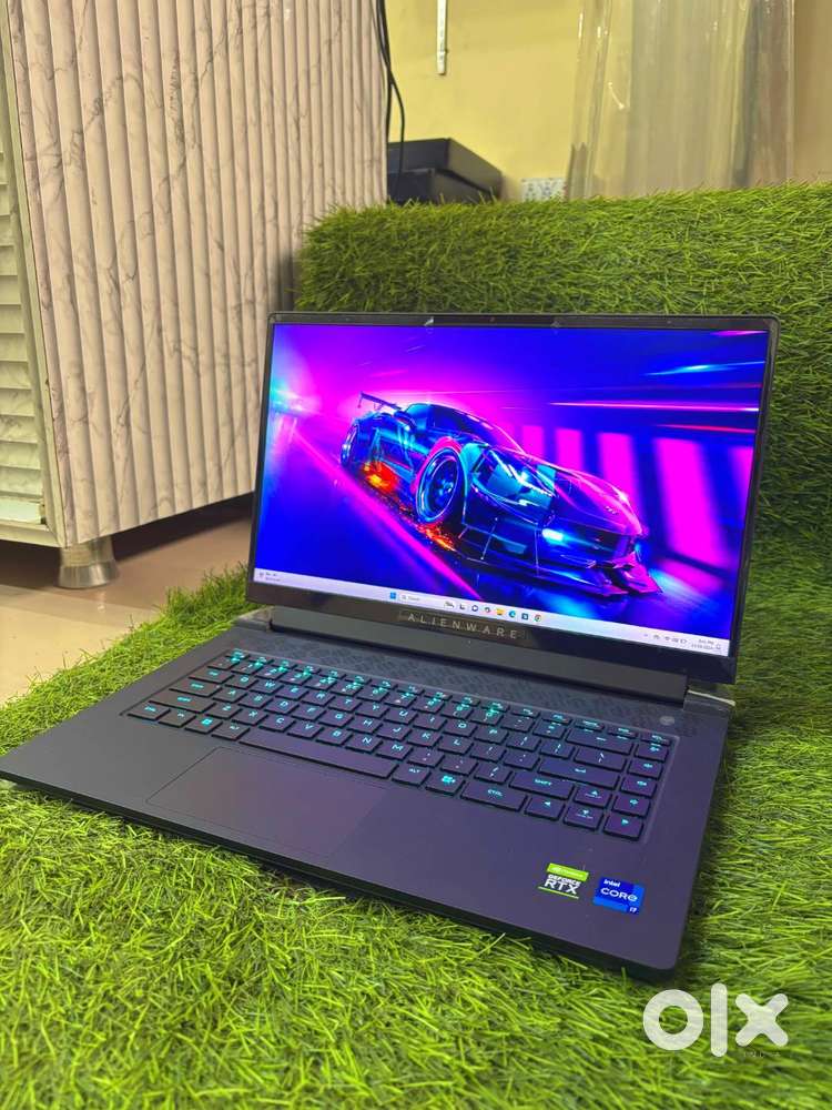 DELL Alienware M15 R7 Intel Core i9 12th Gen (12900H) | 32GB RAM | 1TB