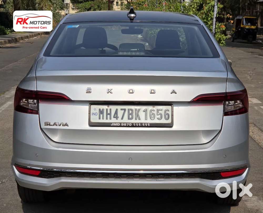 Skoda Slavia Style 1.0l Tsi At, 2023, Petrol
