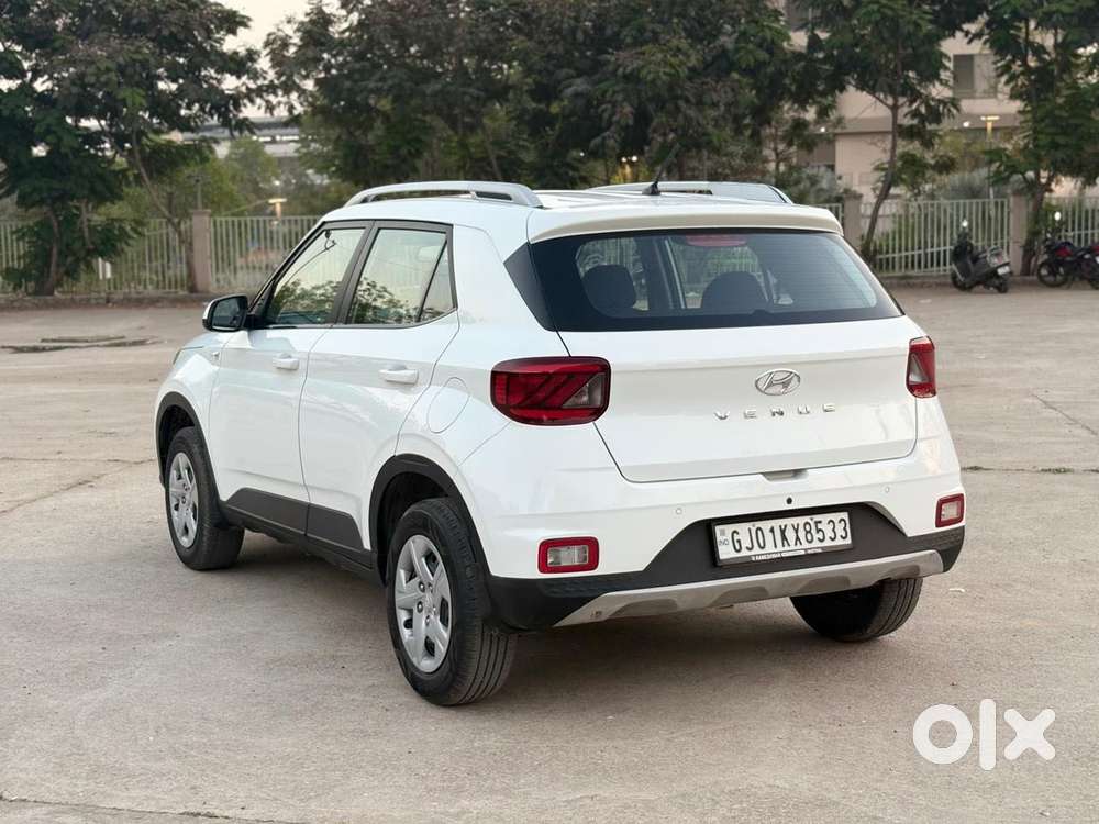 Hyundai Venue S 1.2 Petrol, 2020, Petrol