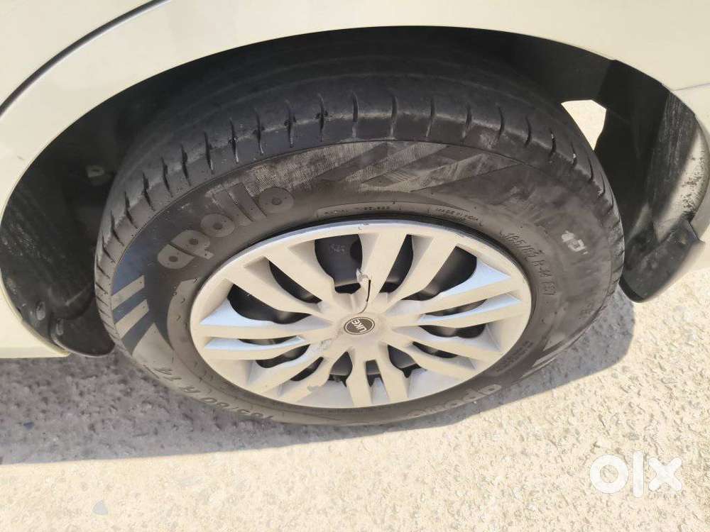 Maruti Suzuki Dzire 1.2 Vxi Amt, 2018, Petrol