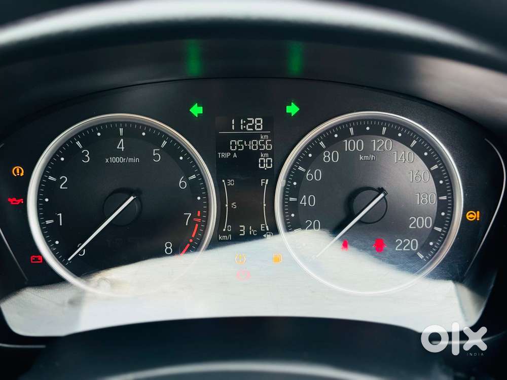 Honda City 1.5 V 5th Gen I-vtec Mt, 2022, Petrol