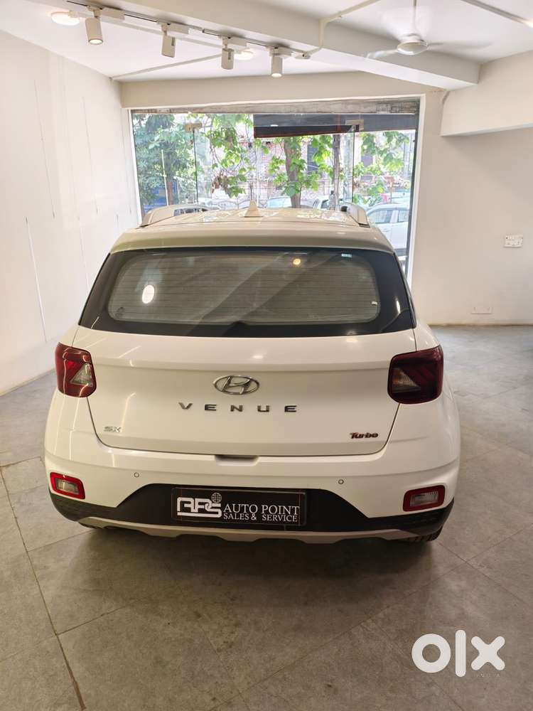 Hyundai Venue Sx Plus Turbo Dct, 2020, Petrol