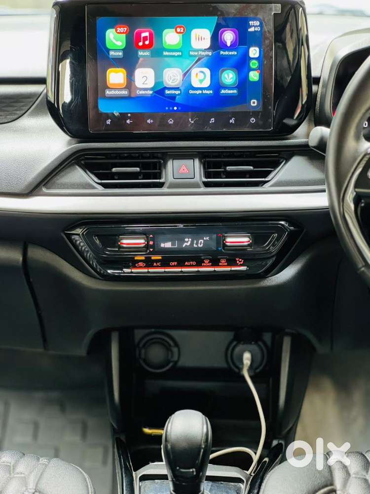 Maruti Suzuki Swift Zxi Plus Amt Dual Tone, 2025, Petrol