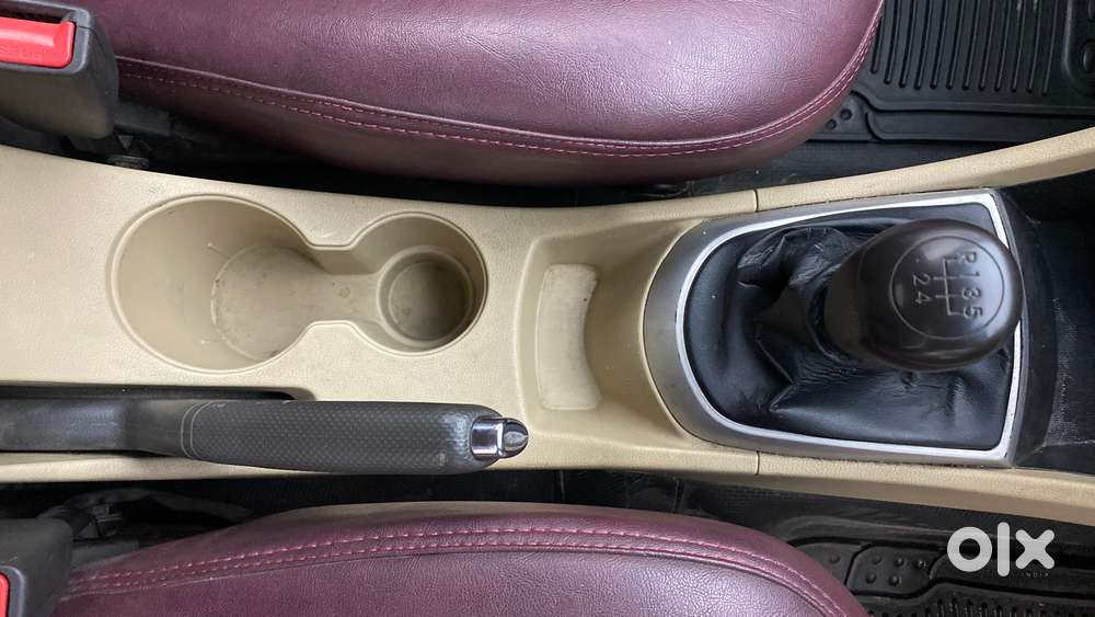 Hyundai Verna Fluidic 1.6 Vtvt Sx, 2014, Petrol