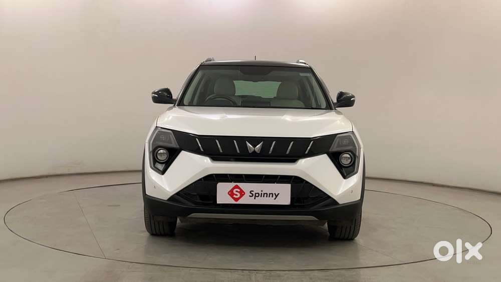 Mahindra Xuv 3xo Ax7l Petrol Mt, 2024, Petrol