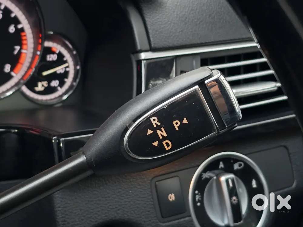 Mercedes-benz E350 V6 Petrol – Immaculate Condition  Low Mileage