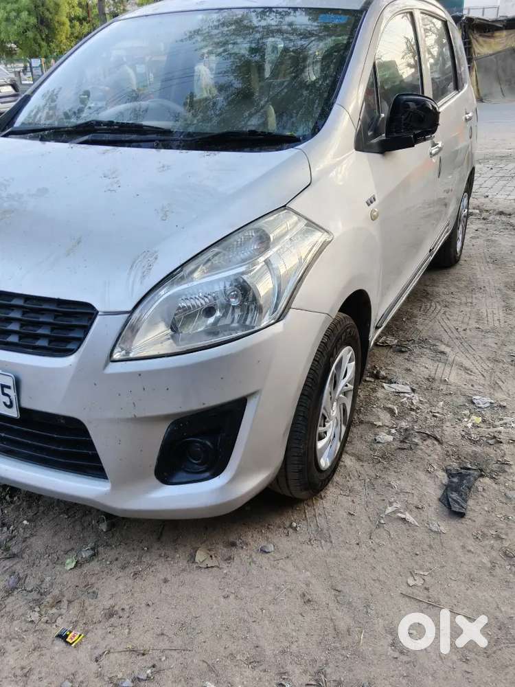 Maruti Suzuki Ertiga 2012 Petrol Well Maintained
