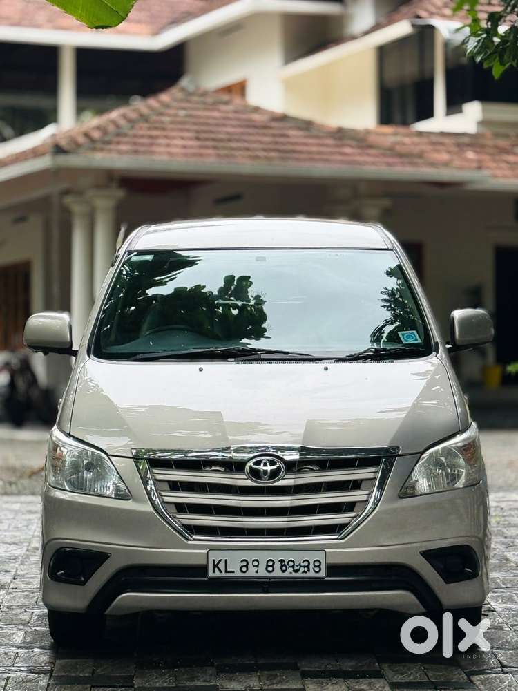 Toyota Innova 2.5 Gx 7 Seater Bs Iv, 2016, Diesel