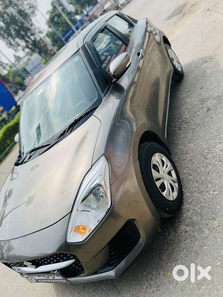 Maruti Suzuki Swift Vxi Optional, 2022, Petrol