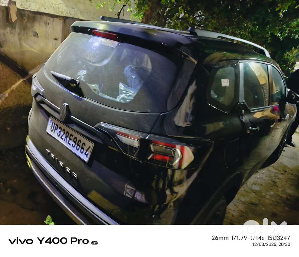 Renault Car Model 2025 December Petrol 6000 Km Driven Cash Purchase