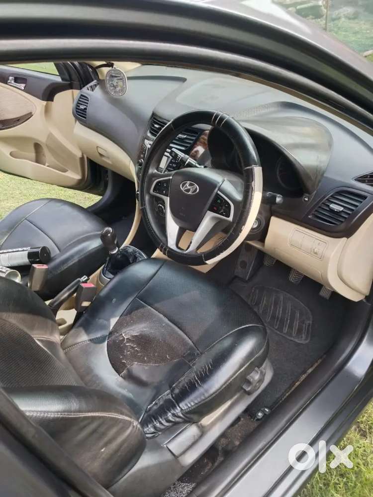 Hyundai Verna 1.6 Sx 2011