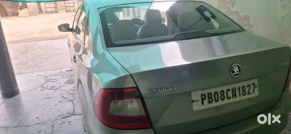 Skoda Rapid Ambition 2013 Diesel Manual