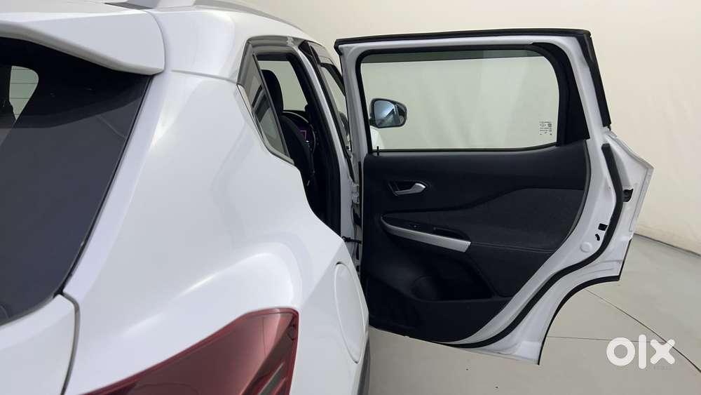 Nissan Magnite 1.0 Xv Premium Turbo (o), 2022, Petrol