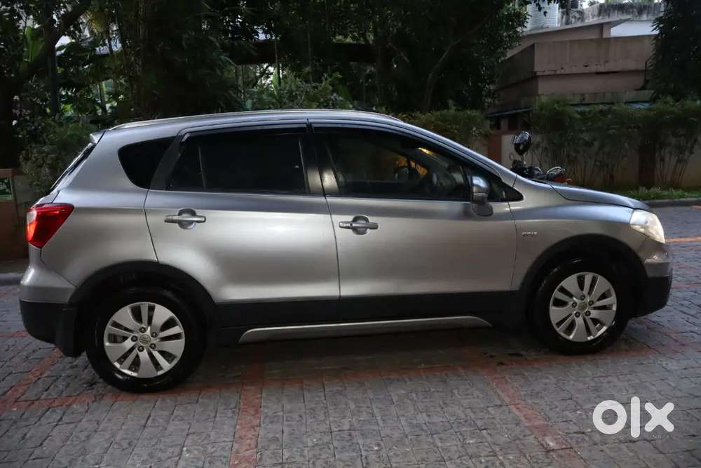 Maruti Suzuki S-cross 2016 Alpha Diesel Manual