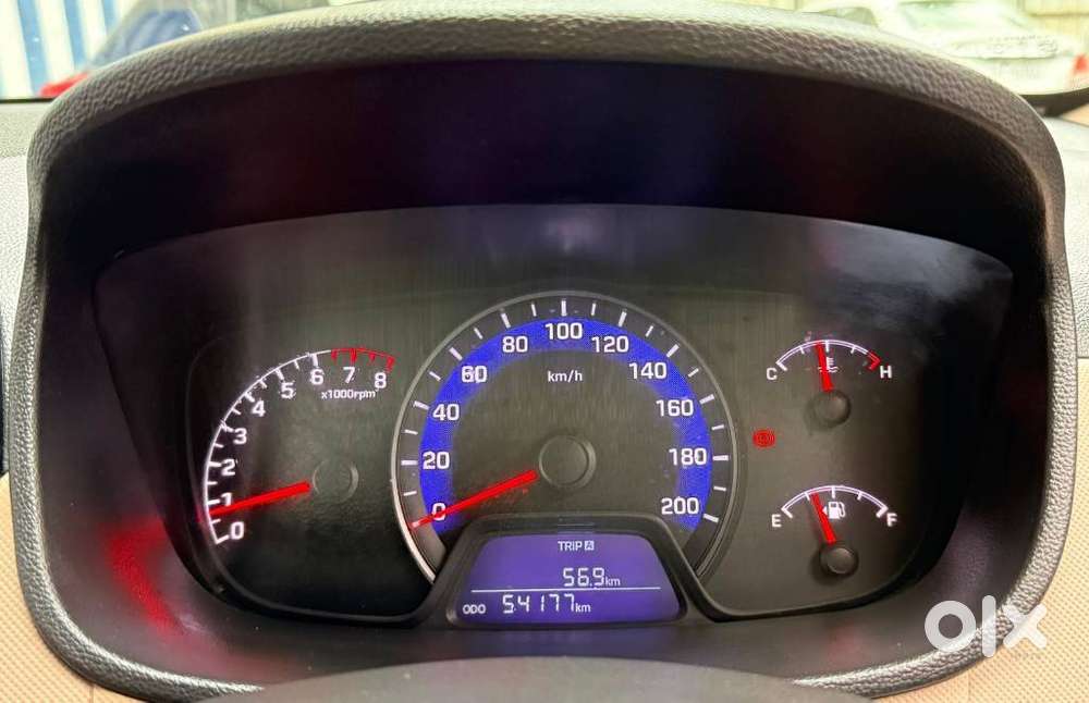 Hyundai Xcent, 2015, Petrol