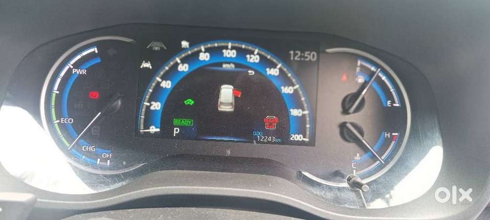 Toyota Innova Hycross 2.0 Zx Hybrid 7 Str, 2025