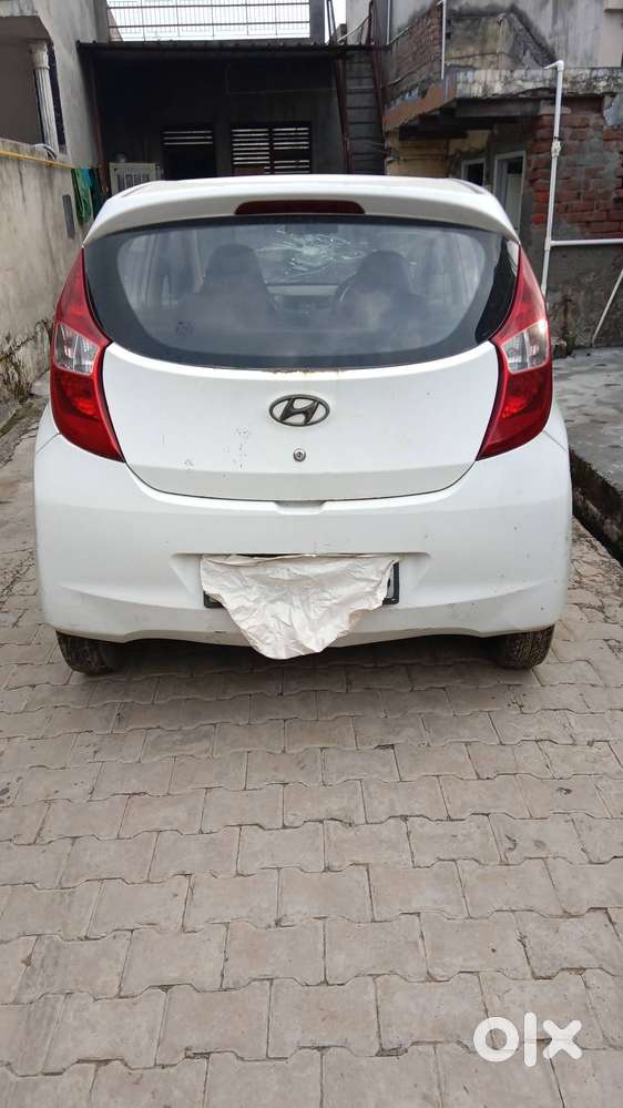 Hyundai Eon D-lite Plus 2013  First Owner  25,000 Km  Petrol