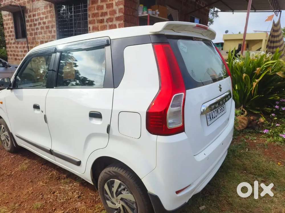 Maruti Suzuki Wagon R 1.0 2022 Cng & Hybrids Well Maintained