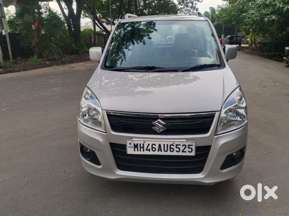 Maruti Suzuki Ertiga Vxi At Petrol, 2016, Petrol