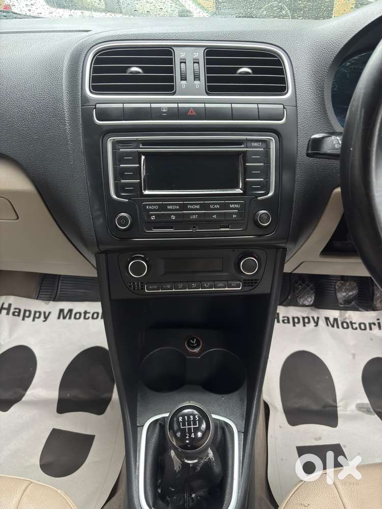 Volkswagen Polo Petrol Highline 1.2l, 2014, Petrol