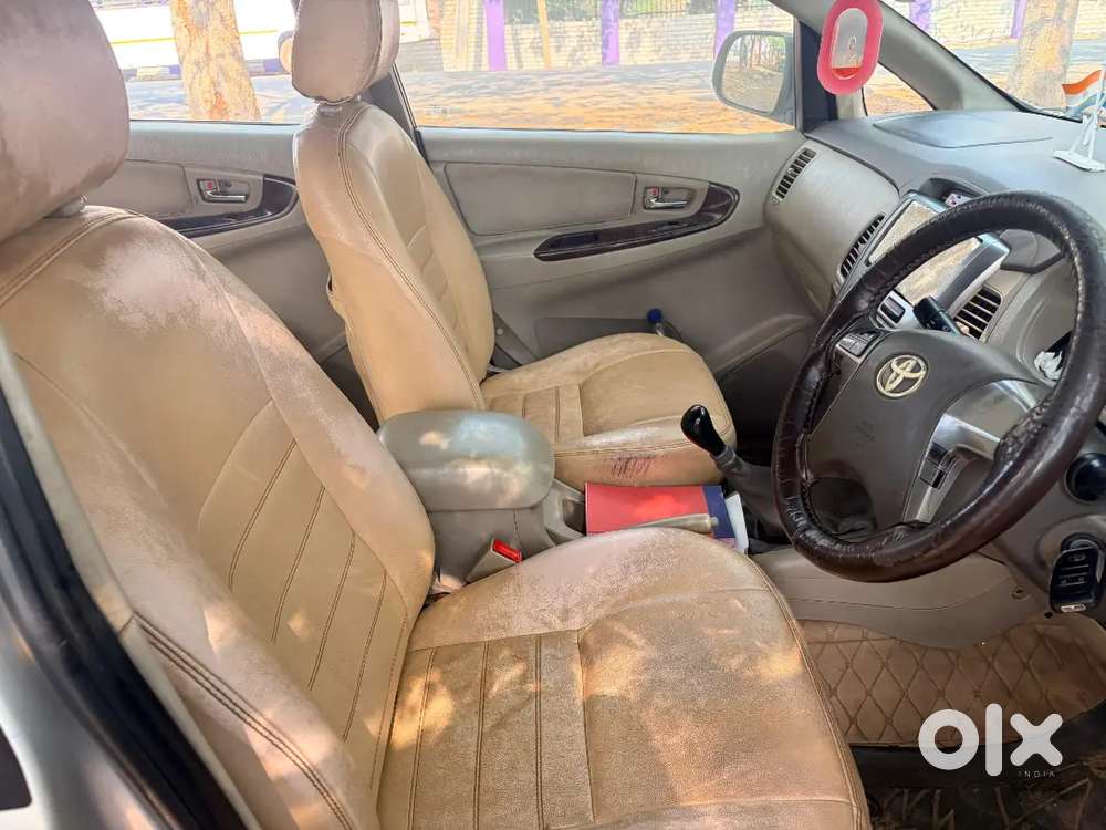 Toyota Innova 2014 Diesel Well Maintained