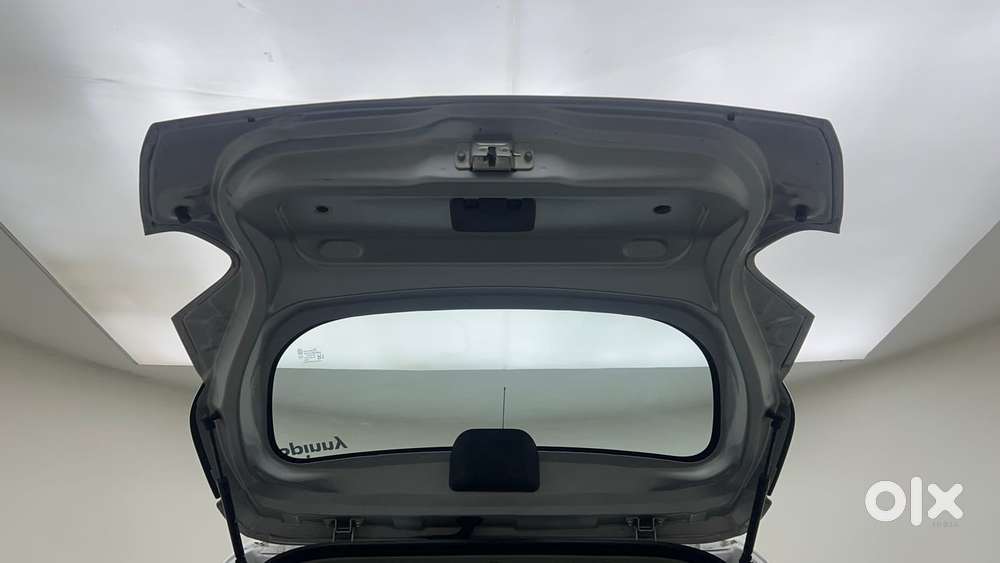 Renault Kwid 1.0 Rxt Amt, 2022, Petrol