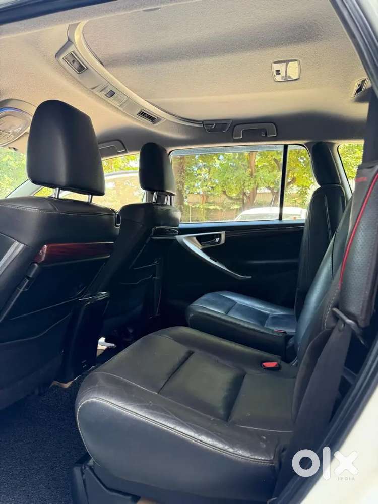 Toyota Innova Crysta 7 Str 2016 Diesel Manual