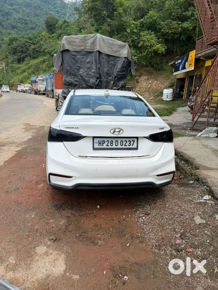 Hyundai Verna Crdi 2017 Well Maintained Dotless New Condition