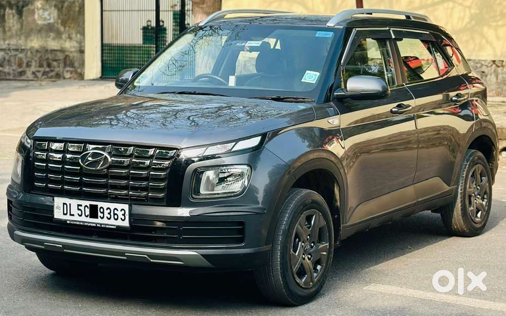 Hyundai Venue S Plus Mt 1.2 Kappa, 2023, Petrol