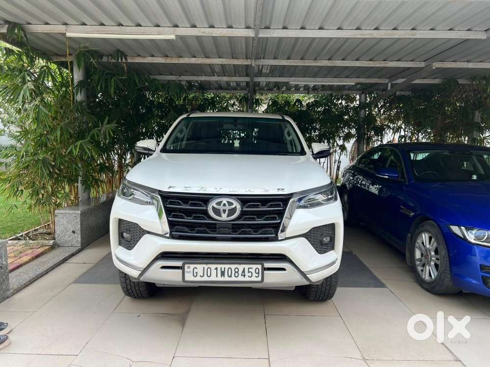 Toyota Fortuner 2024 Diesel 15400 Km Driven