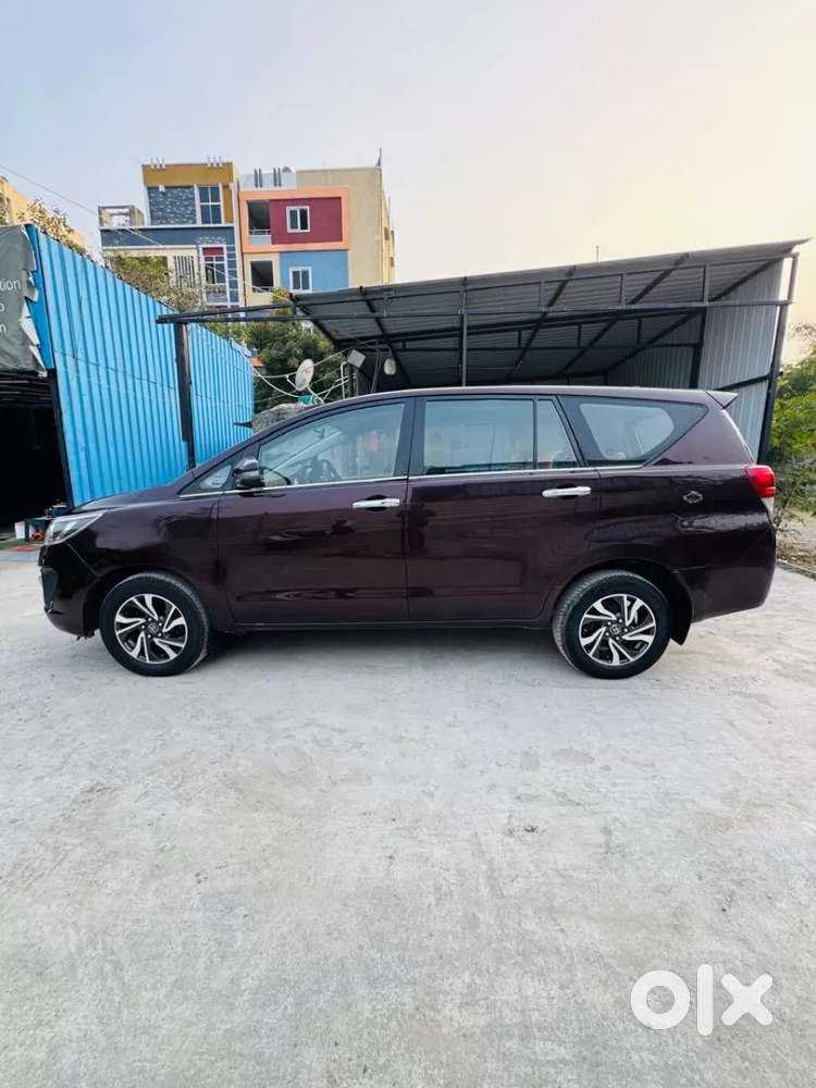 Toyota Innova Crysta 2.4 G Mt 7 Str, 2021, Diesel
