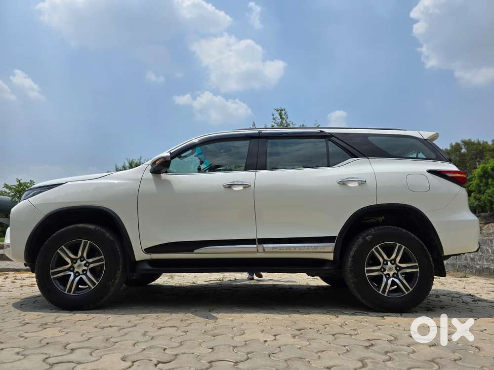 Toyota Fortuner 3.0 4x2 Automatic, 2022, Petrol