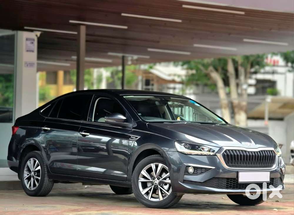 Skoda Slavia 1.0 Tsi Style At, 2022, Petrol