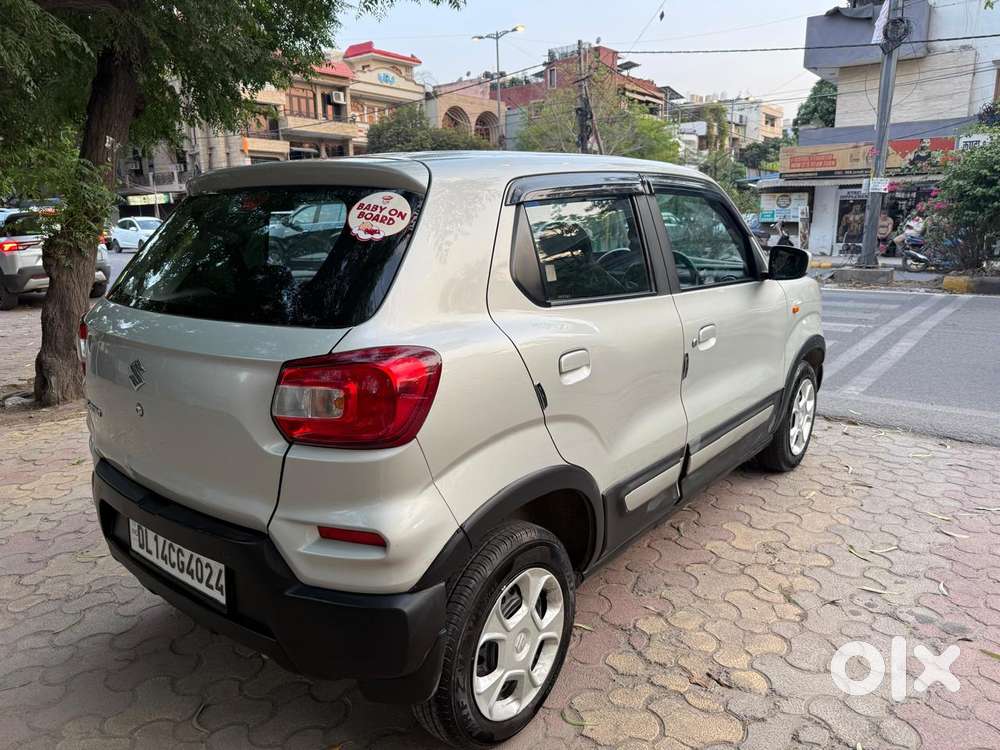 Maruti Suzuki S-presso Vxi Plus, 2022, Petrol