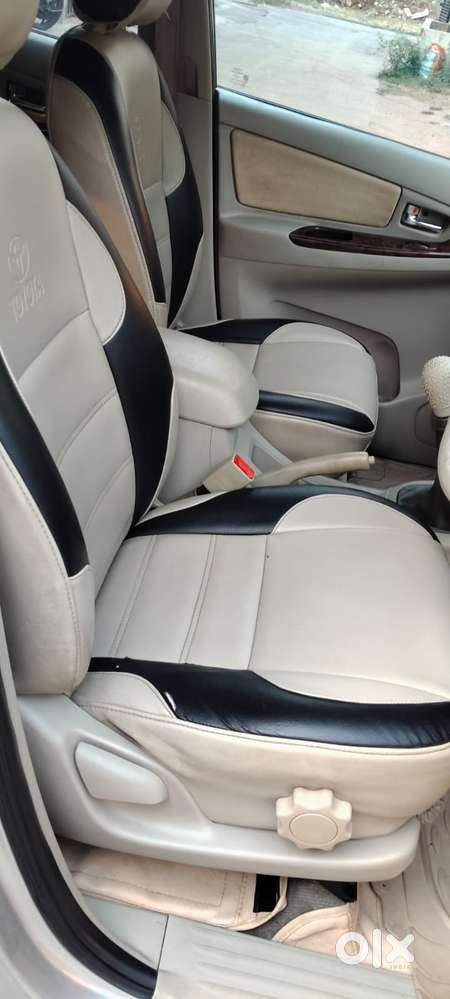 Toyota Innova 2.5 V 7 Str, 2014, Diesel