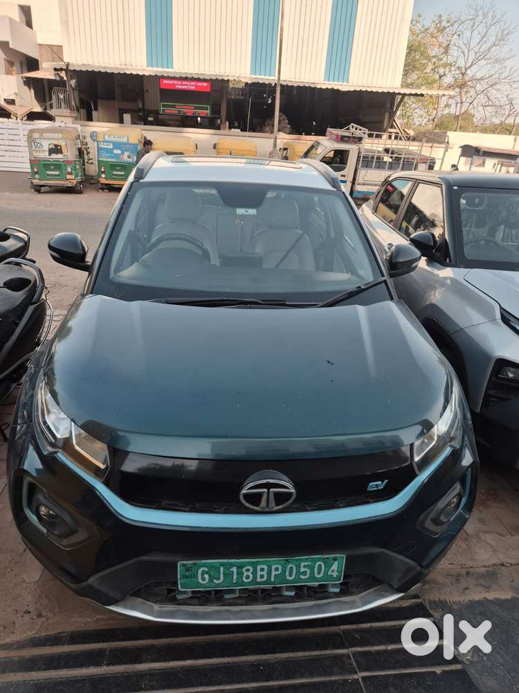 Tata Nexon Ev Max 3.3 Kw Xz Plus Lux Dark Edition, 2021, Electric