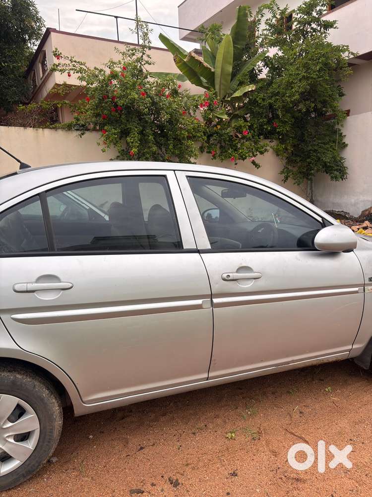 Hyundai Verna 2006 Diesel 160000 Km Driven