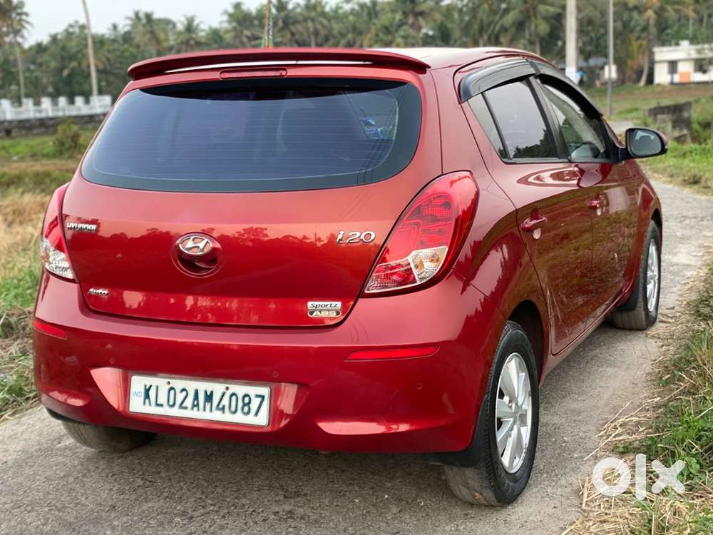 Hyundai I20 Petrol 2012 Automatic Abs