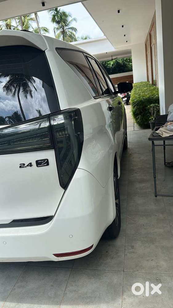 Toyota Innova Crysta 2.4 Z 7 Str, 2022, Diesel