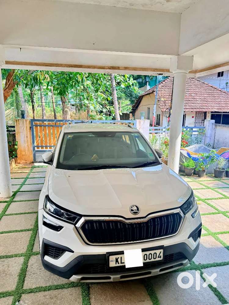 Skoda Kushaq 2023 Petrol At