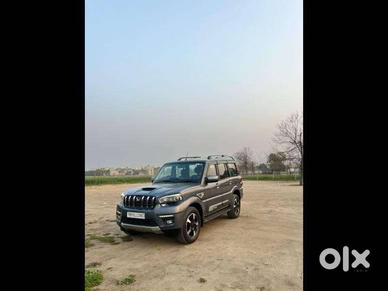 Mahindra Scorpio Classic 2.2 S 11 Mt 7 Str, 2024, Diesel