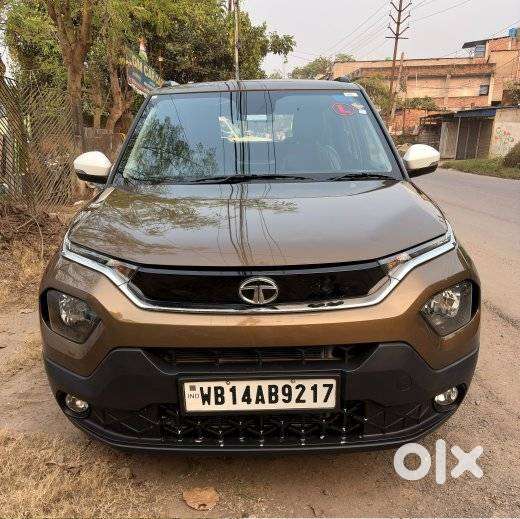 Tata Punch Accomplished Mt Sunroof, 2023, Petrol