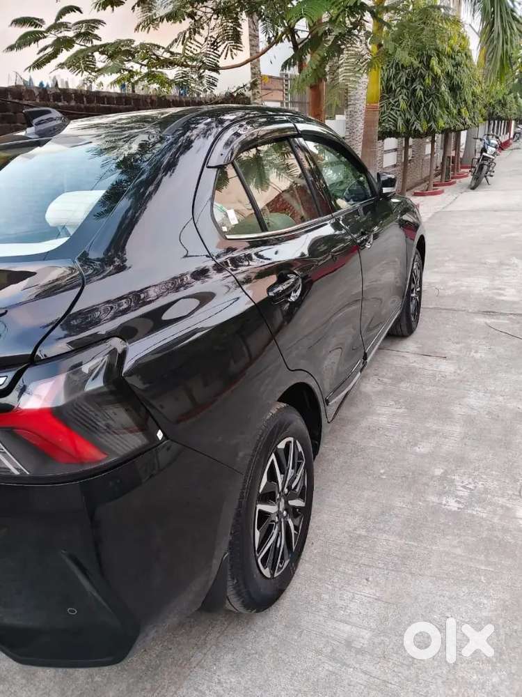 Maruti Suzuki Dzire 2025 Petrol 7500 Km Driven