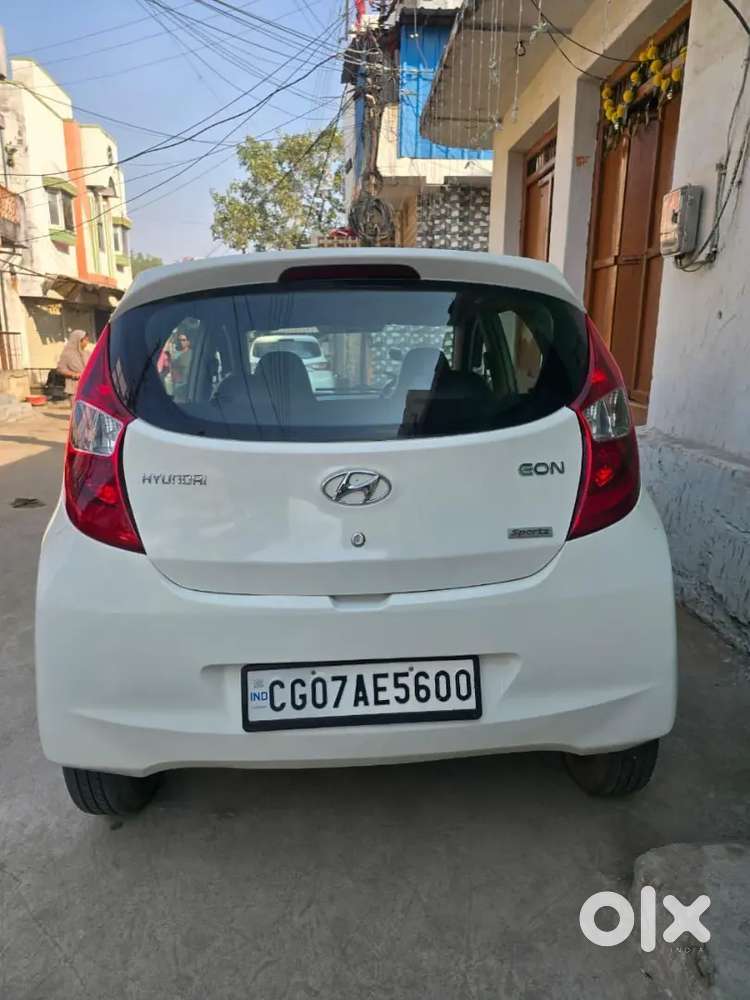 Hyundai Eon Sportz 2012