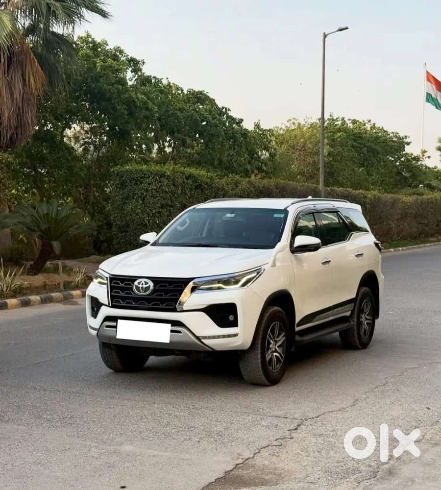 Toyota Fortuner 2022 Diesel Well Maintained