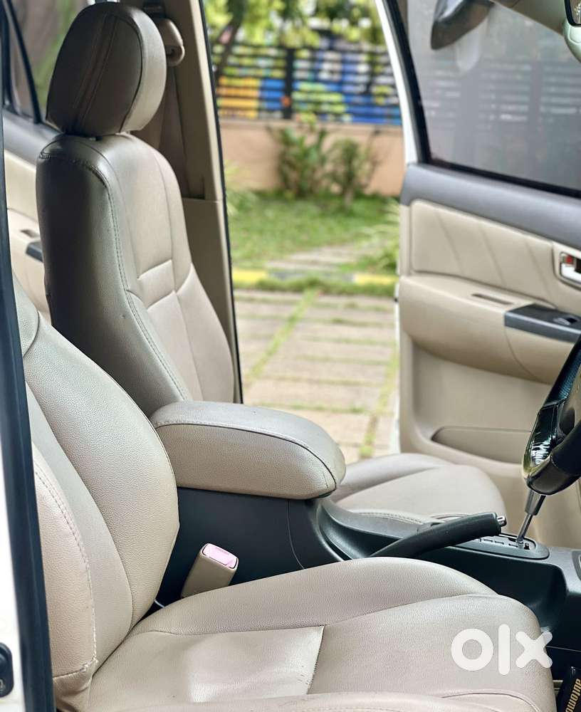 Toyota Fortuner 3.0 4x2 Automatic, 2012, Diesel