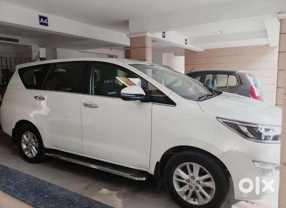 Toyota Innova Crysta 2.4 Diesel 2020