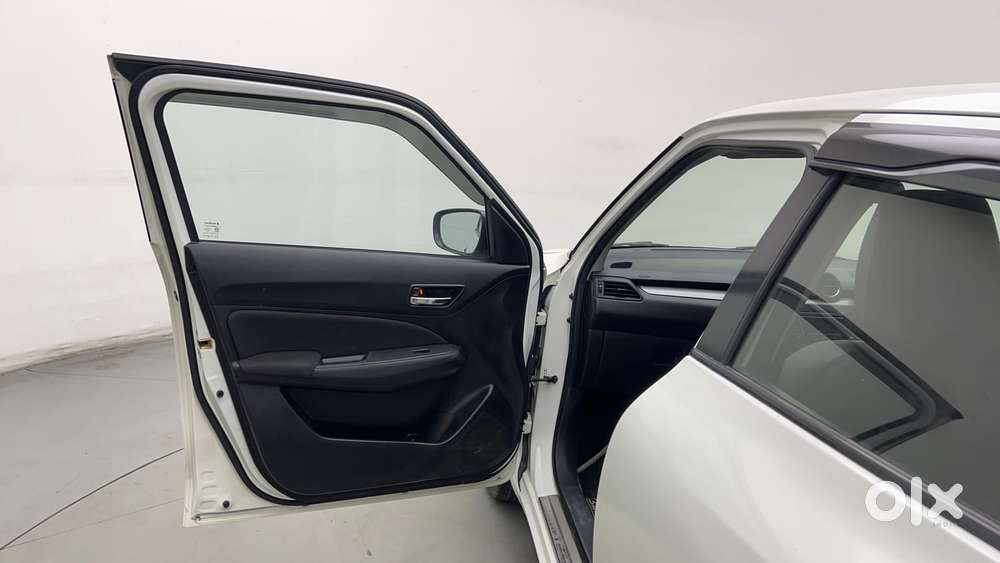 Maruti Suzuki Swift Amt Vvt Vxi, 2019, Petrol