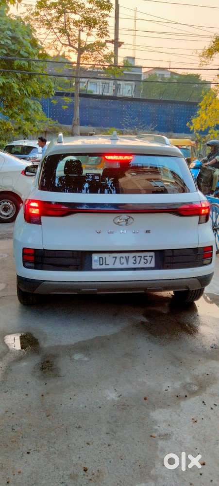 Hyundai Venue S 1.2 Petrol, 2023, Petrol