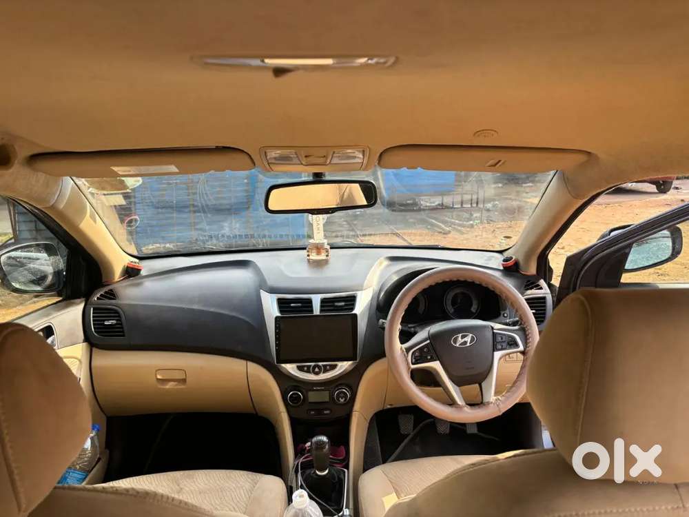 Hyundai Verna 2012 Petrol 110000 Km Driven